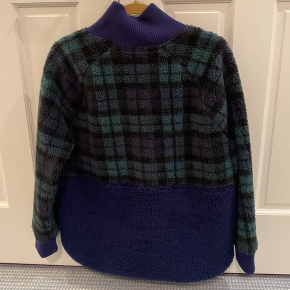 Vineyard Vines Black Watch Fleece 1/4 Zip - Picture 2 of 8